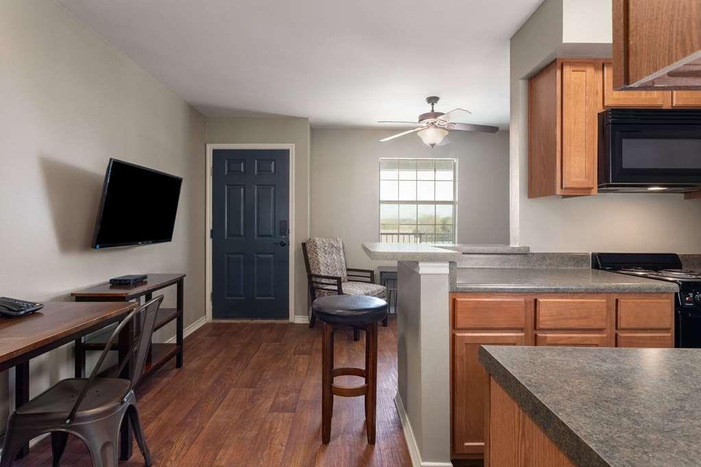 Eagle'S Den Three Rivers Texas A Travelodge By Wyndham Camera foto